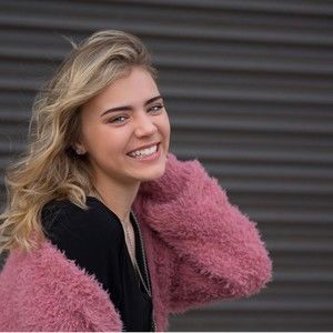 Meet your Posher, Hannah